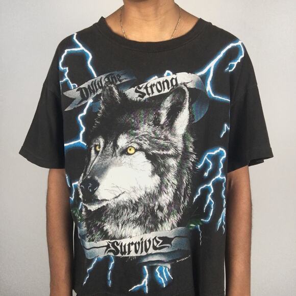 Vintage American Thunder Wolf Only the Strong Survive T Shirt Tee Distressed AOP - Picture 8 of 16